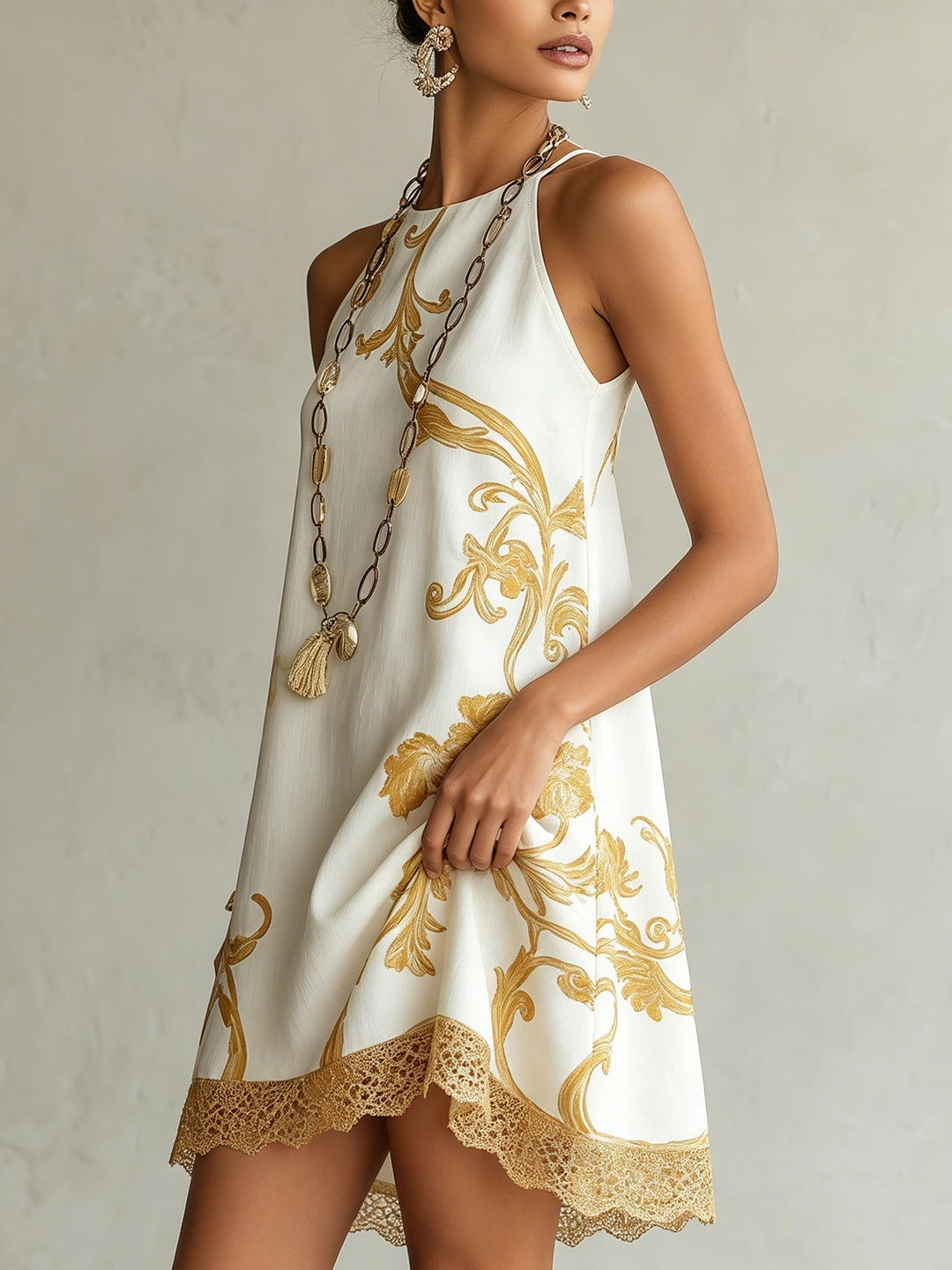 Héloïse | Mini Lace Dress in White with Golden Patterns