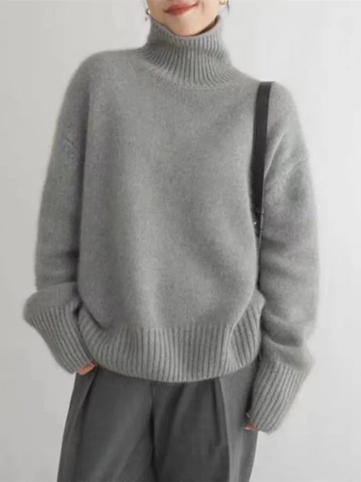 Gabriela | Cashmere Turtleneck