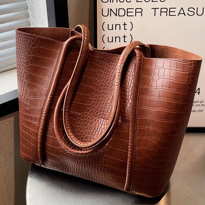 Christina™ | Refined Leather Shoulder Bag