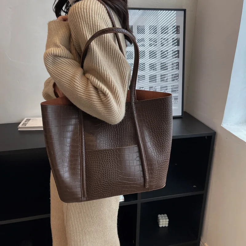 Christina™ | Refined Leather Shoulder Bag