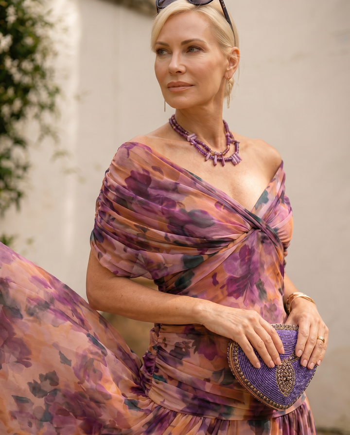 Elegant maxi dress for party with sweetheart neckline